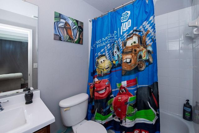 5050 SILVER CHARM TERRACE, Wesley Chapel, FL 33544