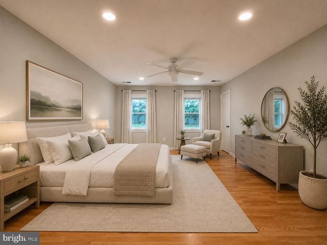805 BALLS HILL RD, Mclean, VA 22101