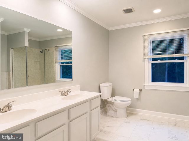 805 BALLS HILL RD, Mclean, VA 22101