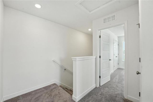 8708 SW Edgewater Drive, Blue Springs, MO 64064