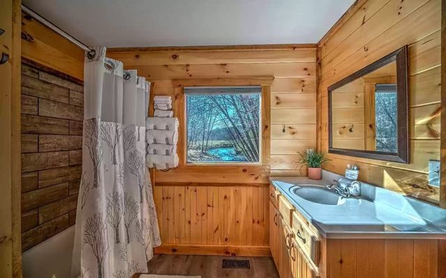 141 Mountain Rivers Road, Mineral Bluff, GA 30559