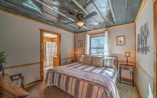 141 Mountain Rivers Road, Mineral Bluff, GA 30559