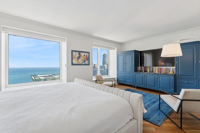161 E Chicago Avenue 38A, Chicago, IL 60611