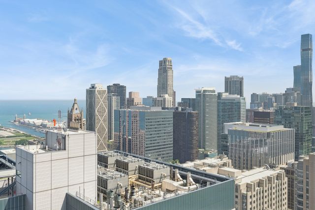161 E Chicago Avenue 38A, Chicago, IL 60611