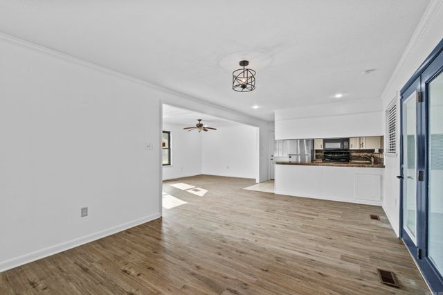 15 Algonkin Place, Sherwood, AR 72120