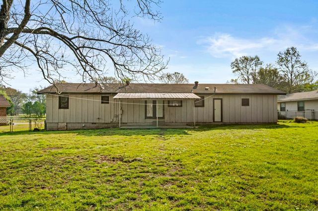 15 Algonkin Place, Sherwood, AR 72120