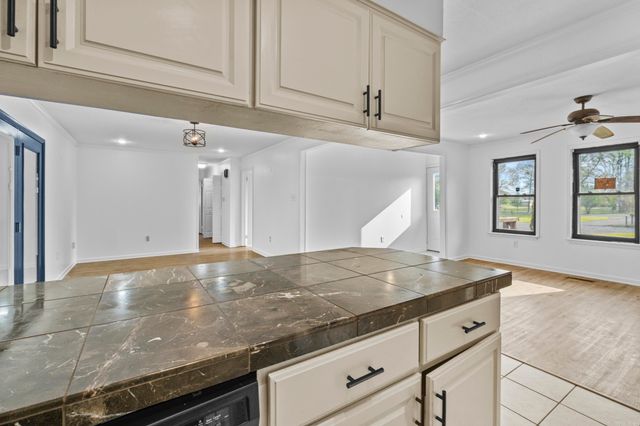 15 Algonkin Place, Sherwood, AR 72120