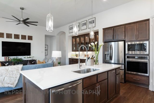 9824 Oak Glade Drive, Denton, TX 76207