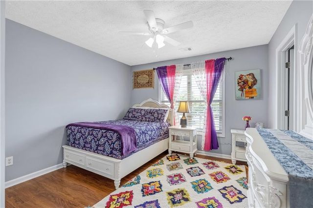 915 Martin Field Drive, Lawrenceville, GA 30045
