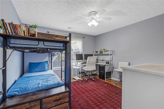 915 Martin Field Drive, Lawrenceville, GA 30045