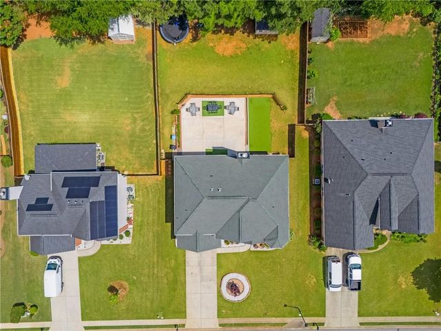 915 Martin Field Drive, Lawrenceville, GA 30045