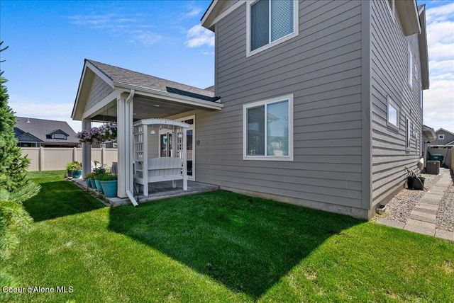 4643 E Corsac Fox AVE, Post Falls, ID 83854