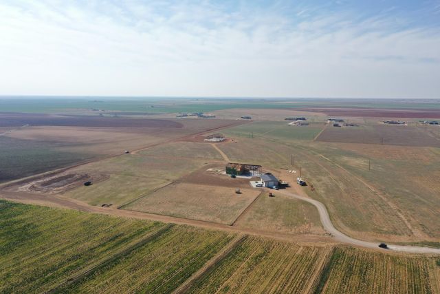 21701 County Rd 2040, Lubbock, TX 79423