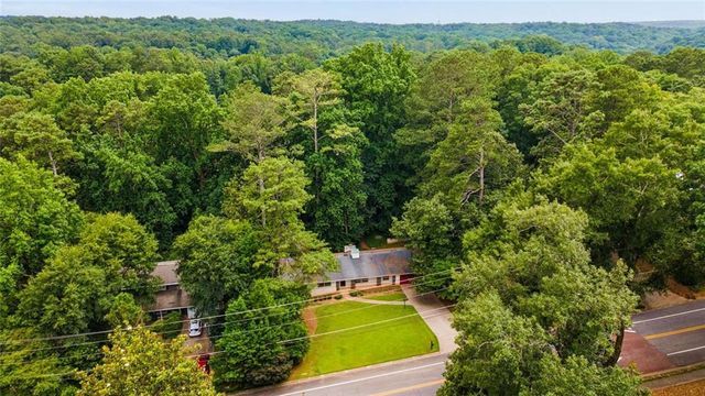 165 W Spalding Drive, Atlanta, GA 30328