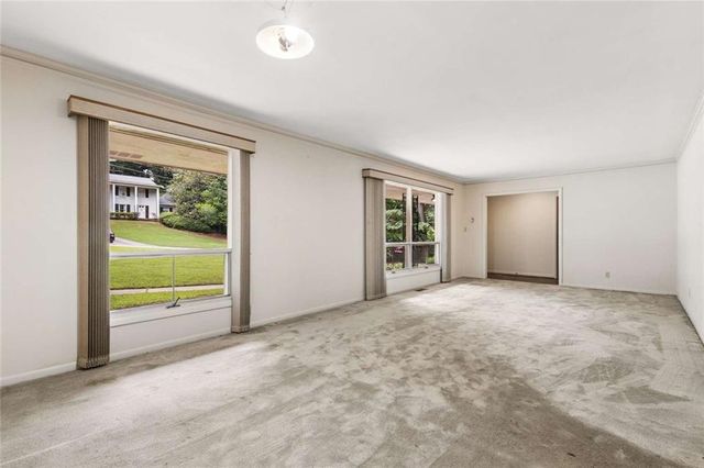 165 W Spalding Drive, Atlanta, GA 30328