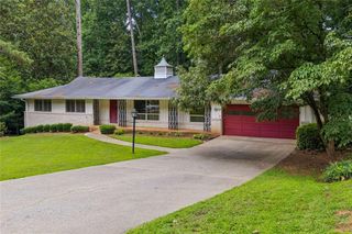 165 W Spalding Drive, Atlanta, GA 30328