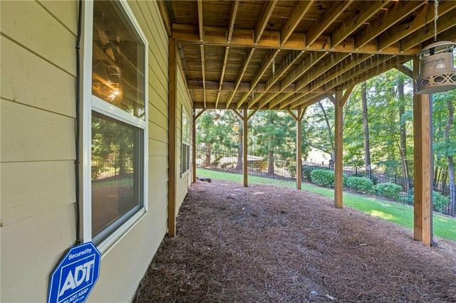8156 N Links Drive, Covington, GA 30014