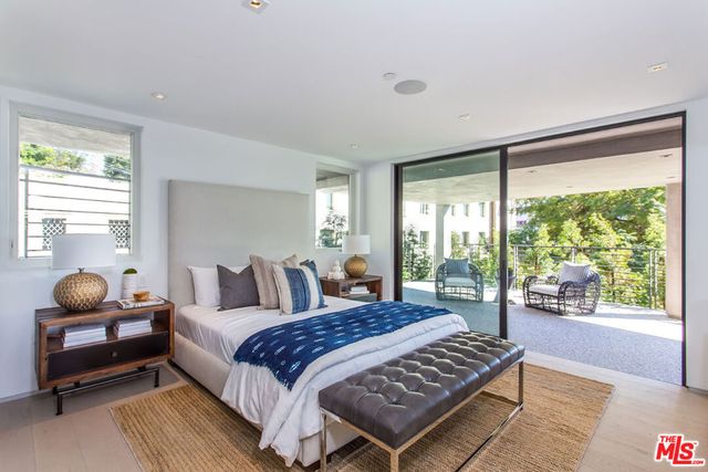 1413 Queens Road, Los Angeles, CA 90069