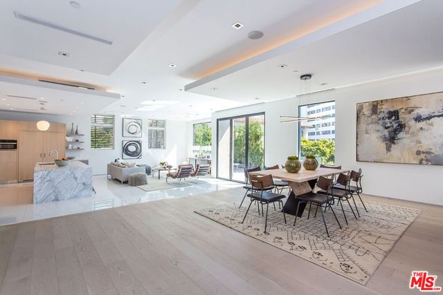 1413 Queens Road, Los Angeles, CA 90069