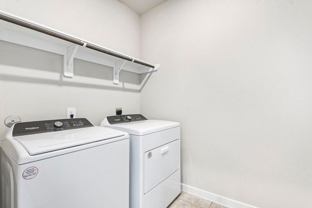 8606 Treetop Heights Drive, Baytown, TX 77523