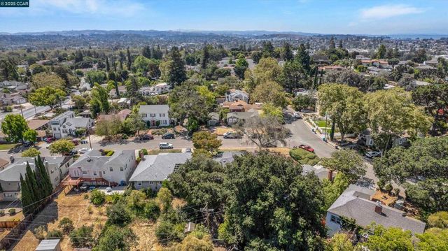 608 La Cadena St, Vallejo, CA 94590