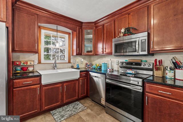 169 BELVEDERE DR, Charles Town, WV 25414