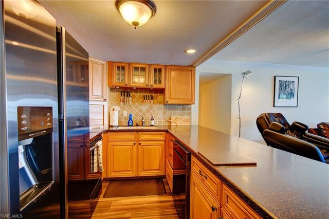 1900 Clifford ST 303, Fort Myers, FL 33901