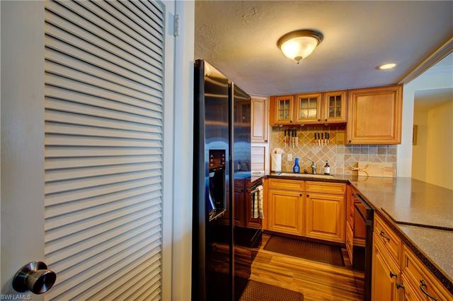 1900 Clifford ST 303, Fort Myers, FL 33901