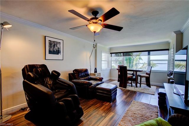 1900 Clifford ST 303, Fort Myers, FL 33901