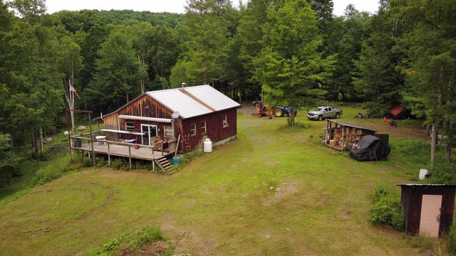 237 Upper Maloney Road, Brookfield, VT 05036