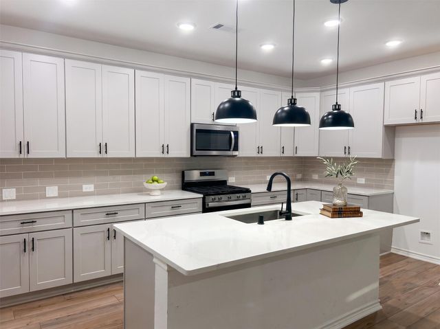 1357 Grass Bend Drive, Katy, TX 77493