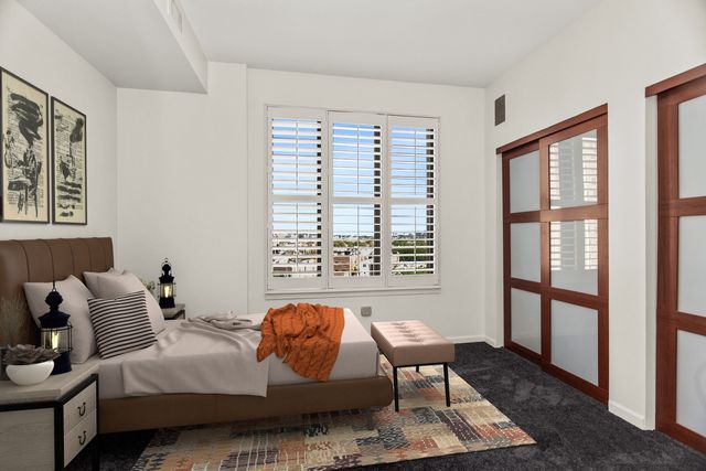 3232 N Halsted Street D812, Chicago, IL 60657