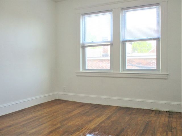 103 Faxon St. 103, Newton, MA 02458