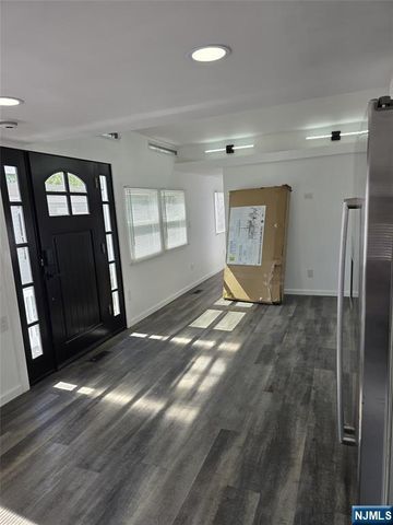 9 Monique Circle, Hazlet, NJ 07730