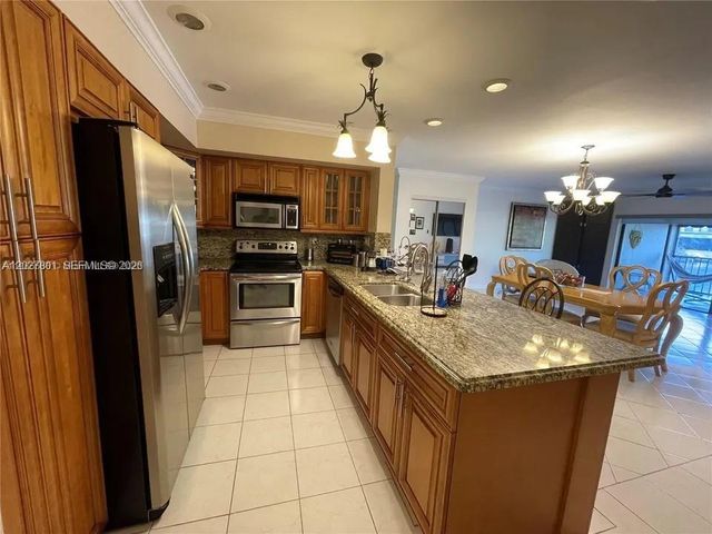 8317 Balgowan Rd 0, Miami Lakes, FL 33016