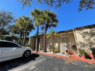 8317 Balgowan Rd 0, Miami Lakes, FL 33016