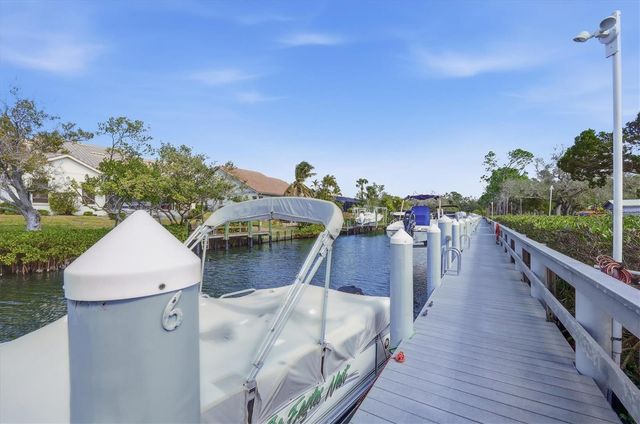 621 FAIR WINDS DRIVE 621, Nokomis, FL 34275