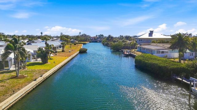 621 FAIR WINDS DRIVE 621, Nokomis, FL 34275