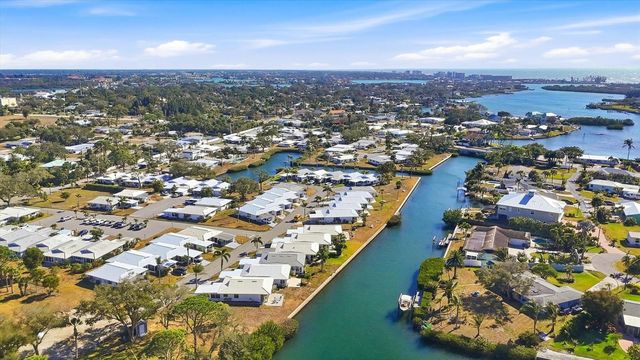 621 FAIR WINDS DRIVE 621, Nokomis, FL 34275