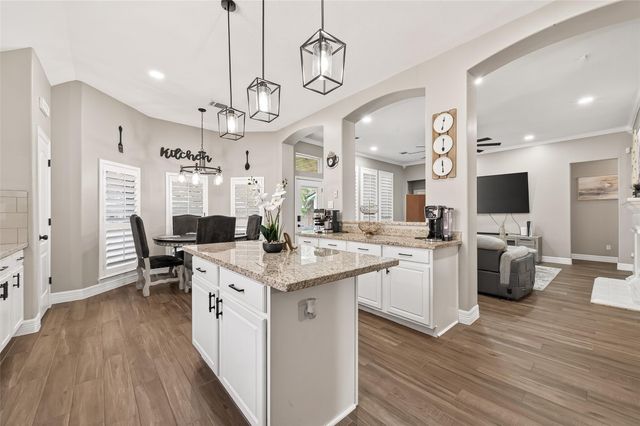 10834 White Oak Trace Court, Cypress, TX 77429