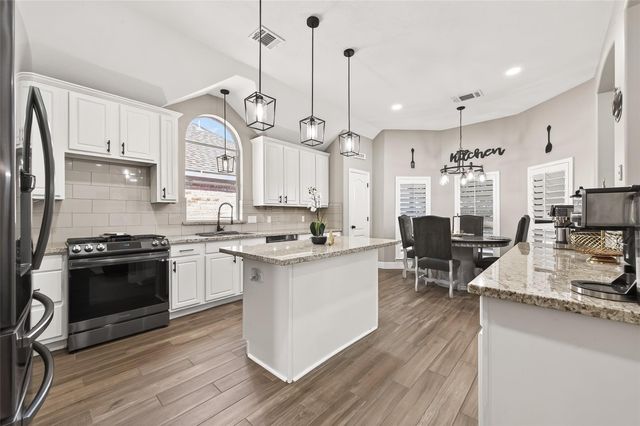 10834 White Oak Trace Court, Cypress, TX 77429