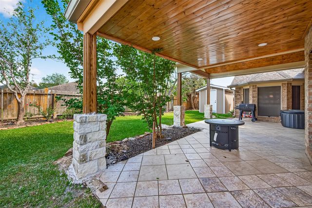 10834 White Oak Trace Court, Cypress, TX 77429