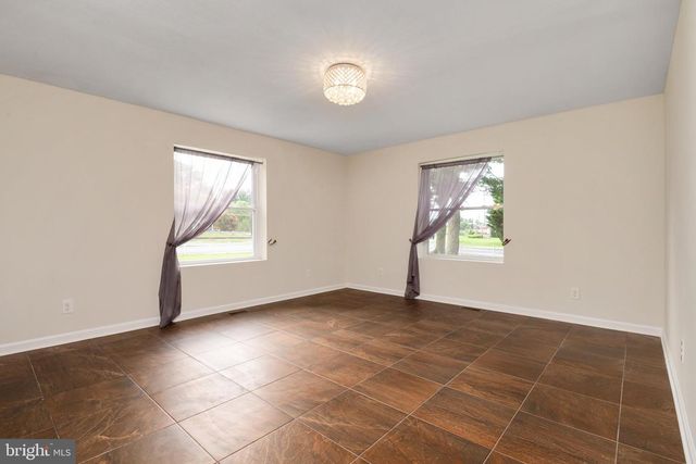 210 BROADVIEW BLVD S, Glen Burnie, MD 21061