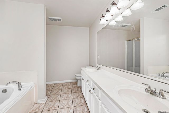13056 Cypress Gold Dr, St Amant, LA 70774
