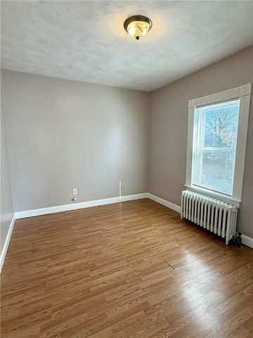 199 Morris Avenue 1, Pawtucket, RI 02860