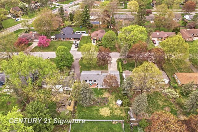 1170 Avalon Avenue, Saginaw Twp, MI 48638