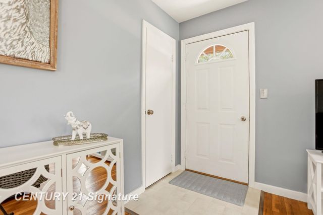 1170 Avalon Avenue, Saginaw Twp, MI 48638