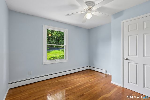 6 Sky Edge Lane, Bethel, CT 06801