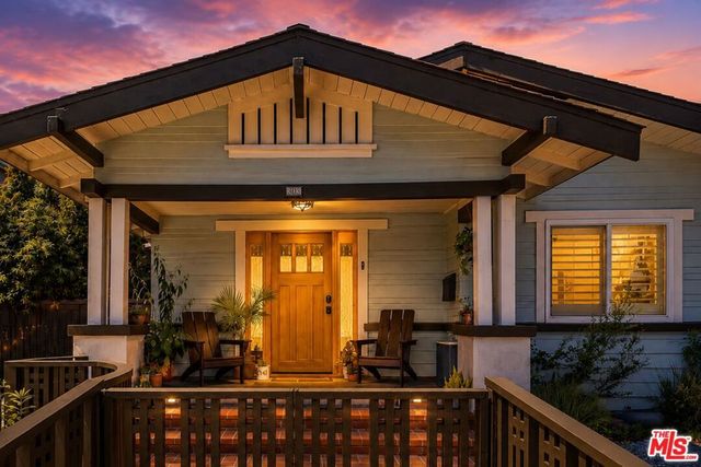 933 Walnut Avenue, Long Beach, CA 90813