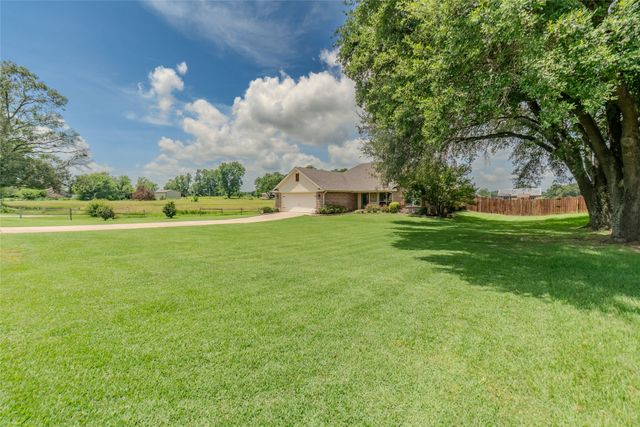 2039 Park Springs Road, Sulphur Springs, TX 75482